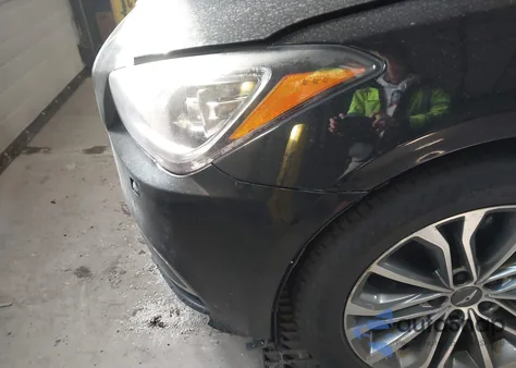 2015 Hyundai Genesis 3.8 из США, поврежденный, VIN KMHGN4JE2FU095191